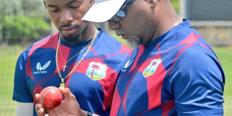 Brian Lara feels hopeful about West Indies' chances before the major India series: "I think the guys are moving in the right direction." 1 Brian Lara