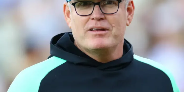 Tom Moody advocates modifying the slow over-rate standards for Test cricket by saying, "Simply expect 30 overs a session." 1 Tom Moody advocates modifying the slow over-rate standards for Test cricket by saying, "Simply expect 30 overs a session."