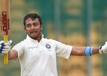 Makarand Waingankar shockingly criticizes Prithvi Shaw, saying, "Hope I get to read his on-field performance more than off the field videos."