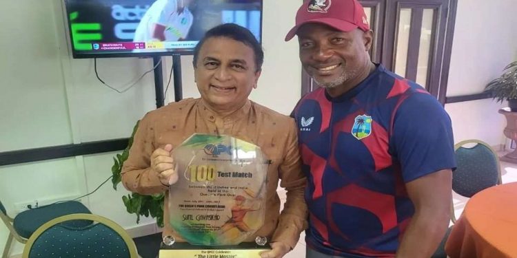 At Queen's Park Cricket Club, Sunil Gavaskar is honored by West Indies legend Brian Lara. 1 At Queen's Park Cricket Club, Sunil Gavaskar is honored by West Indies legend Brian Lara.