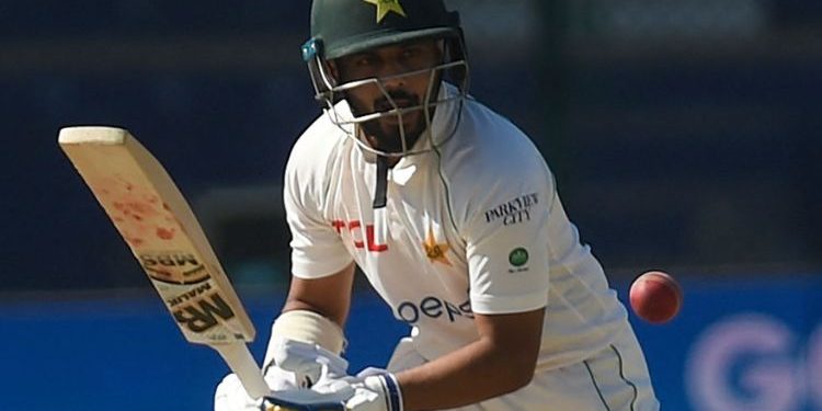 Saud Shakeel scores an incredible century in Sri Lanka vs. Pakistan in 2023 to keep Pakistan's chances alive. 1 Saud Shakeel scores an incredible century in Sri Lanka vs. Pakistan in 2023 to keep Pakistan's chances alive.