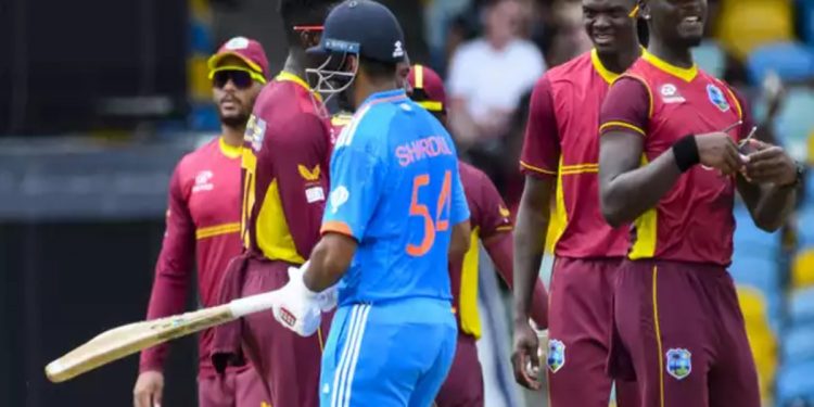 Twitter Reactions: In Trinidad's opening T20I, the spirited West Indies defeat the aggressive India. 1 Twitter Reactions: In Trinidad's opening T20I, the spirited West Indies defeat the aggressive India.
