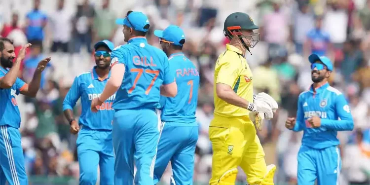 Mohammed Shami decimates Australia's batting order in the first ODI between India and Australia, as shown in today's video highlights 1 Mohammed Shami decimates Australia's batting order in the first ODI between India and Australia, as shown in today's video highlights