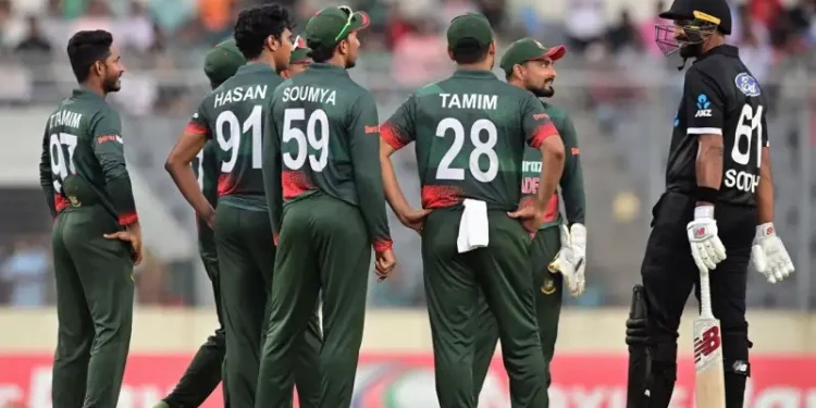 Tamim Iqbal chastises Litton Das over the incident involving Ish Sodhi, saying, "Don't think it looks good to bring back a batter after getting him out."