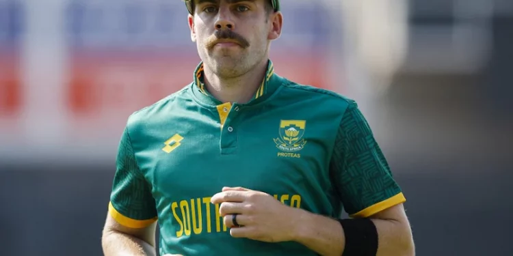 The Proteas' chances of winning the World Cup in 2023 are in jeopardy as an injury cloud hangs over their key fast bowlers.