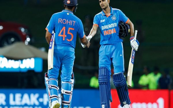 On batting-friendly Colombo, Pakistan dances to Rohit and Gill's tune on Twitter