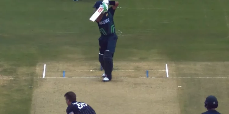 Shot of the Day: Babar Azam creams Jimmy Neesham through covers in the Pakistan vs. New Zealand warm-up game