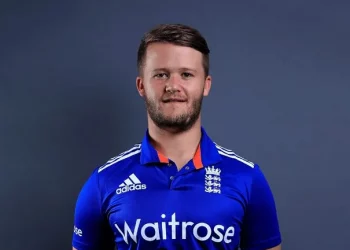 After the second washout, England wins the series 1-0.