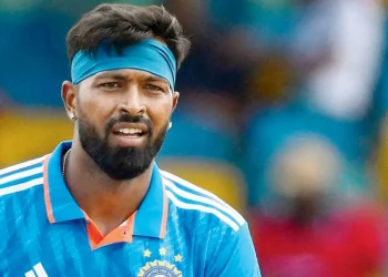Hardik Pandya significance is emphasised by Sanjay Bangar, who says, "He gives a lot of balance." 5 Hardik Pandya's significance is emphasised by Sanjay Bangar, who says, "He gives a lot of balance."