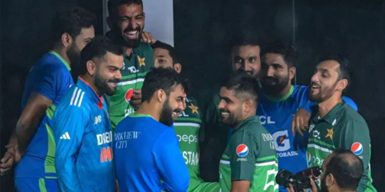 Players from India and Pakistan have some laughs in the pavilion after the washout during the Asia Cup in 2023.