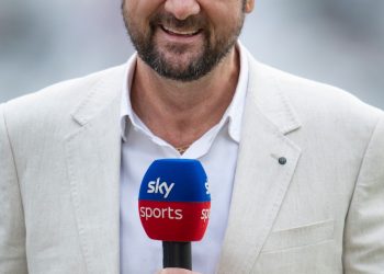 Simon Doull evaluates India's inadequacies in ICC competitions after 2013: "Indian players are too concerned about their stats too often." 7 Simon Doull evaluates India's inadequacies in ICC competitions after 2013: "Indian players are too concerned about their stats too often."