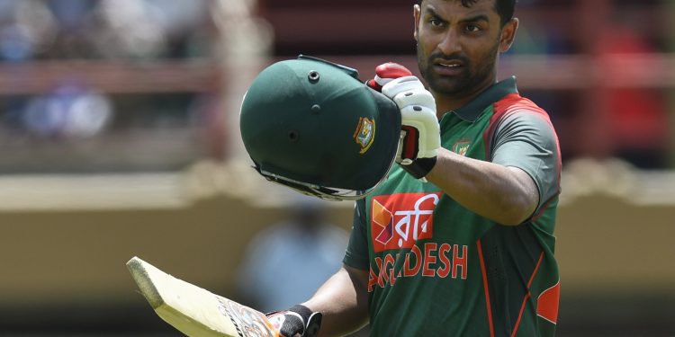 After being left out of the World Cup squad, Tamim Iqbal said, "I don't want to be a part of this dirty game." 1 After being left out of the World Cup squad, Tamim Iqbal said, "I don't want to be a part of this dirty game."