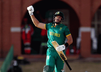 Shot of the Day: Aiden Markram's incredible flying upper cut against Haris Rauf during Pakistan vs. South Africa in the 2023 ODI World Cup