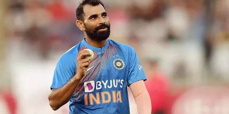 Because I believe that the XI doesn't need two fast bowling all-rounders, I will always favor Mohammad Shami: Manoj Tiwary 1 Because I believe that the XI doesn't need two fast bowling all-rounders, I will always favor Mohammad Shami: Mr. Manoj Tiwary