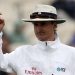 Billy Bowden will officiate 200 First-class games, making him the first umpire from New Zealand. 7 Billy Bowden will officiate 200 First-class games, making him the first umpire from New Zealand.