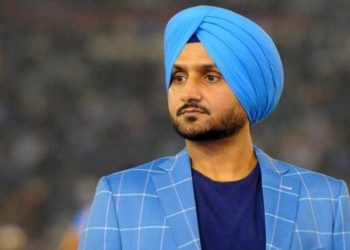 "Gary Kirsten asked us not to read newspapers," according to Harbhajan Singh, revealing an obscure ODI World Cup 2011 incident.