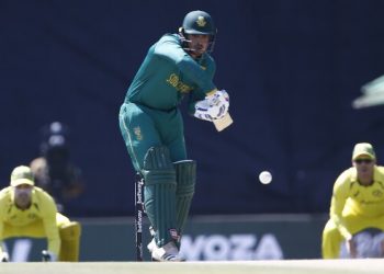 Shot of the Day: AUS vs. SA ODI World Cup 2023: Quinton de Kock casually catches Josh Hazlewood for a six