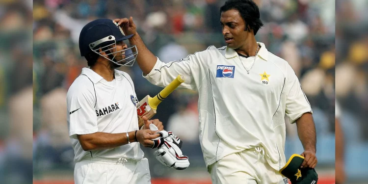 Following India's outstanding performance against Pakistan, Sachin Tendulkar makes a subtle jab at Shoaib Akhtar's trending tweet. 1 Following India's outstanding performance against Pakistan, Sachin Tendulkar makes a subtle jab at Shoaib Akhtar's trending tweet.