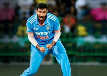 A world-class bowler like Jasprit Bumrah is difficult to pass up on: Paras Mhambrey
