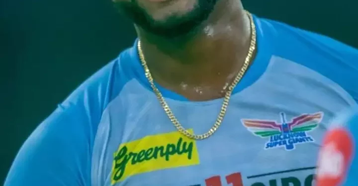 Romario Shepherd was traded by the Mumbai Indians to the Lucknow Super Giants. 1 Romario Shepherd