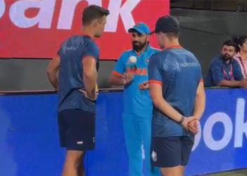 ODI World Cup 2023: Mohammed Shami captures hearts with his generosity of giving advice to the bowlers from the Netherlands