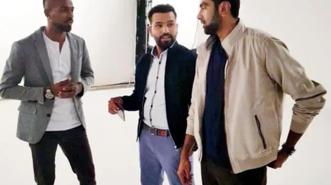 R. Ashwin responds to rumors of Hardik Pandya returning to the Mumbai Indians, saying, "They've struck gold." 1 Hardik Pandya