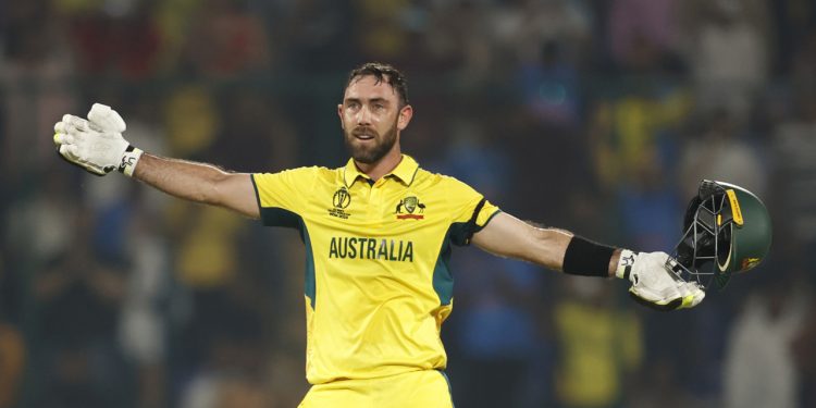 "Only you could accomplish this," Virat Kohli says of "freak" Glenn Maxwell following his historic World Cup loss. 1 Glenn Maxwell