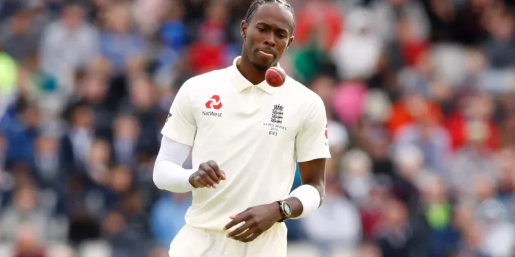 "Injured" In Barbados, Jofra Archer performs for his former school team without the ECB's knowledge. 1 Jofra Archer