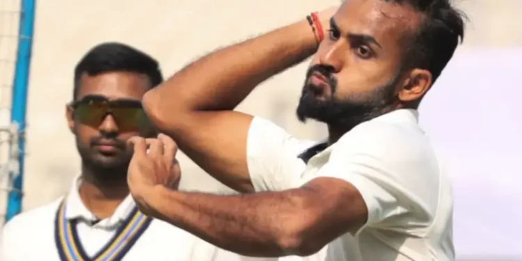 Who is the fast bowler Akash Deep, who was included in the Indian ODI team for the first time? 1 Who is the fast bowler Akash Deep, who was included in the Indian ODI team for the first time?