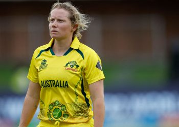 "It will take a lot to prevent me from leaving the field," said Alyssa Healy, who was keen to make a statement against India. 3 Alyssa Healy