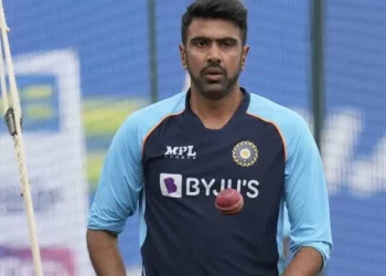 In advance of the IPL 2024 auction, Ravi Ashwin uses cricket strokes to estimate player prices.