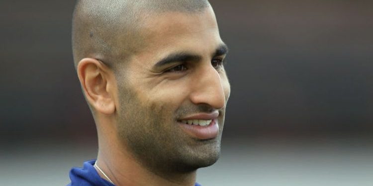 RCB director Mo Bobat expressed his delight at hiring Alzarri Joseph. 1 RCB director Mo Bobat expressed his delight at hiring Alzarri Joseph.