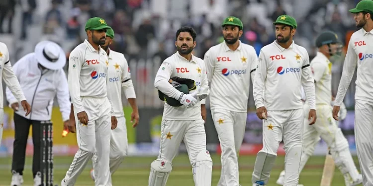 A two-day practice match between Pakistan and Australia will precede the country's second Test match.