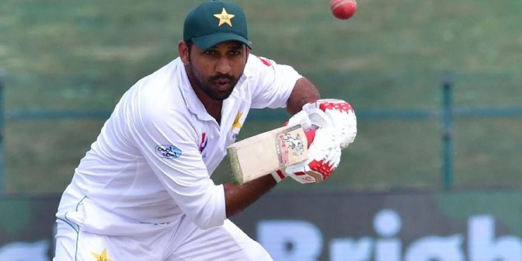 Sarfaraz Ahmed draws battle lines before of the Australia-Pakistan series, saying, "Australia boasts good batters, but we are no less." 1 Sarfaraz Ahmed