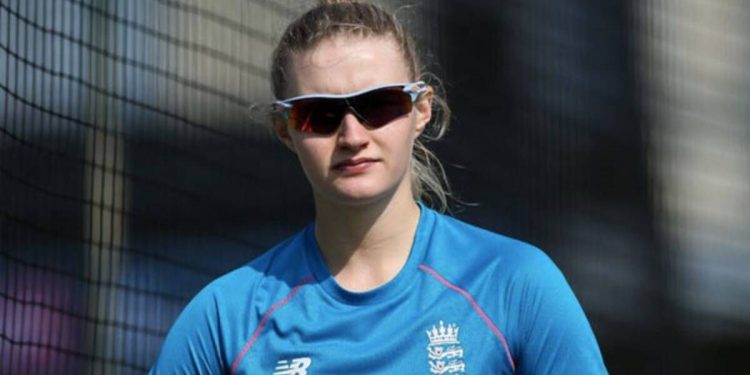 2023 IND-W vs. ENG-W: Charlie Dean is questionable for first T20I 1 Charlie Dean