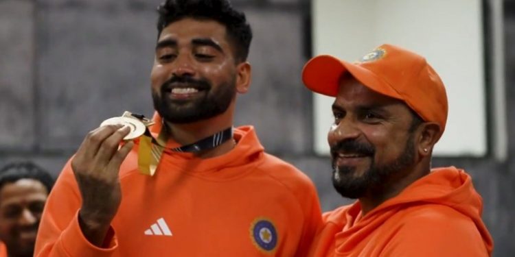 Mohammed Siraj said, "I was waiting for this medal since World Cup," following his Impact Fielder medal victory following the SA vs. IND series leveller. 1 Mohammed Siraj said, "I was waiting for this medal since World Cup," following his Impact Fielder medal victory following the SA vs. IND series leveller.