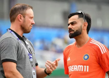 Virat Kohli should play T20Is at No. 3 according to AB de Villiers.