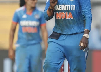 Deepti Sharma becomes the fourth Indian to reach the 100-wick mark in an ODI against Australia. 6 Deepti Sharma becomes the fourth Indian to reach the 100-wick mark in an ODI against Australia.