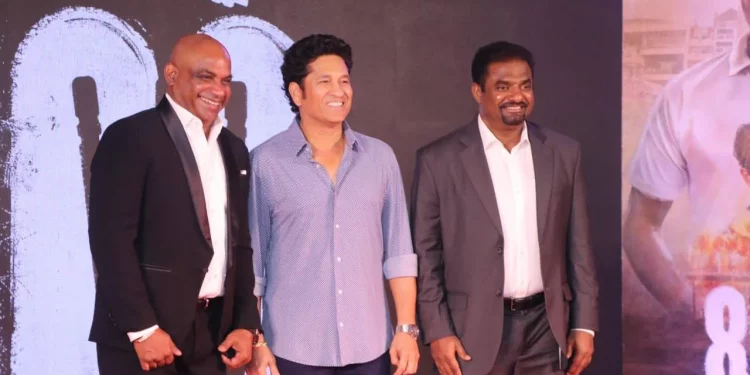 Fans are brought back to nostalgia by Sachin Tendulkar and Muthiah Muralidaran's spectacular clash during a charity match. 1 Fans are brought back to nostalgia by Sachin Tendulkar and Muthiah Muralidaran's spectacular clash during a charity match.
