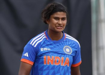 After his game-winning innings against Australia, Titas Sadhu remembers Jhulan Goswami's instruction to "just bowl fast." 6 Titas Sadhu remembers Jhulan Goswami's instruction to "just bowl fast."