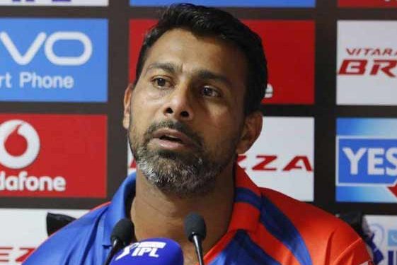 "Karte sab hai" is how Praveen Kumar responds to a question concerning drinking involving Team India stars. 1 "Karte sab hai" is how Praveen Kumar responds to a question concerning drinking involving Team India stars.