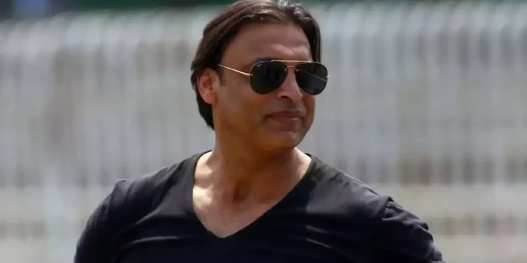 "Players find it difficult to manage their careers" - Shoaib Akhtar evaluates playing cricket in the present era. 1 Shoaib Akhtar evaluates playing cricket in the present era