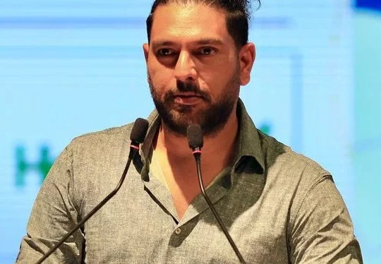 "In professional cricket, challenges only increase with age," says Yuvraj Singh, commenting on the Mumbai Indians' captaincy dispute. 1 Yuvraj Singh, commenting on the Mumbai Indians' captaincy dispute.