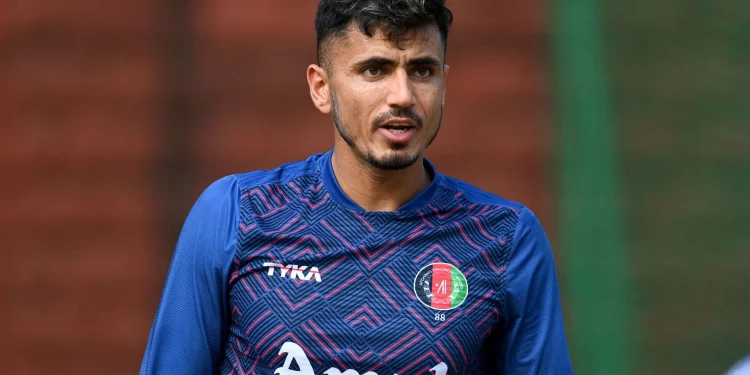 Mujeeb ur Rahman is out of the Afghanistan T20I team against Sri Lanka owing to injury. 1 Mujeeb ur Rahman is out of the Afghanistan T20I team against Sri Lanka owing to injury.