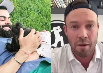 "I shared false information and made a terrible mistake," said AB de Villiers in reference to Virat-Anushka's reported second child. 6 "I shared false information and made a terrible mistake," said AB de Villiers in reference to Virat-Anushka's reported second child.