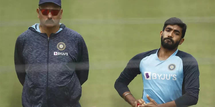 "I informed him that I would release him in South Africa," says Ravi Shastri of his chat with Bumrah prior to the latter's arrival for the Test. 1 "I informed him that I would release him in South Africa," says Ravi Shastri of his chat with Bumrah prior to the latter's arrival for the Test.
