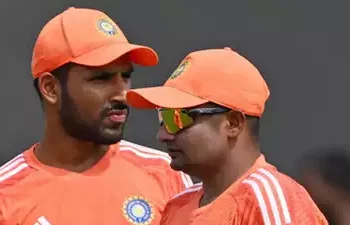 Two Indian players Sarfaraz Khan and Dhruv Jurel made their Test debuts together? 3 Two Indian players Sarfaraz Khan and Dhruv Jurel made their Test debuts together?