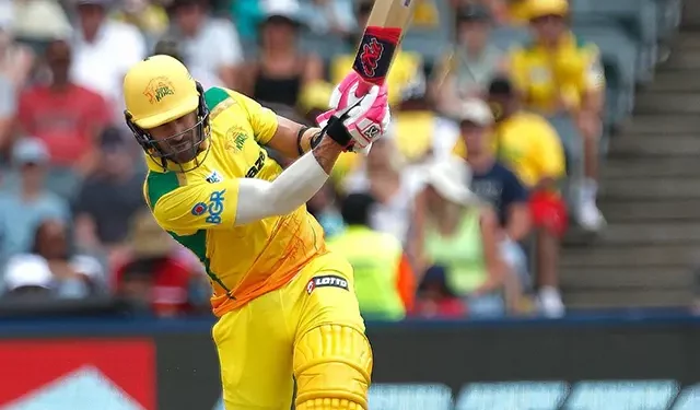 Twitter Reactions: The incredible effort of Faf du Plessis and Leus de Plooy sends the Johannesburg Super Kings to the SA20 playoffs