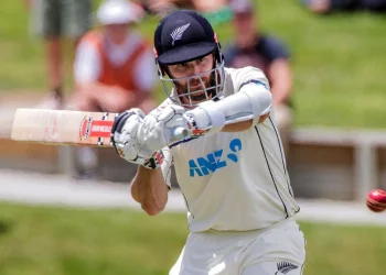 In Test cricket, Kane Williamson breaks Steve Smith's record as the fastest hitter to record 32 hundreds.