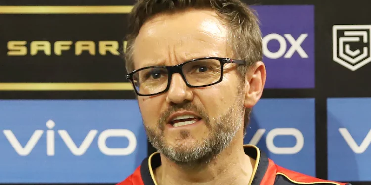 Mike Hesson criticizes RCB's plan for the IPL 2024 auction, saying that "the Cameron Green purchase made a huge difference to their auction strategy." 1 Mike Hesson criticizes RCB's plan for the IPL 2024 auction,